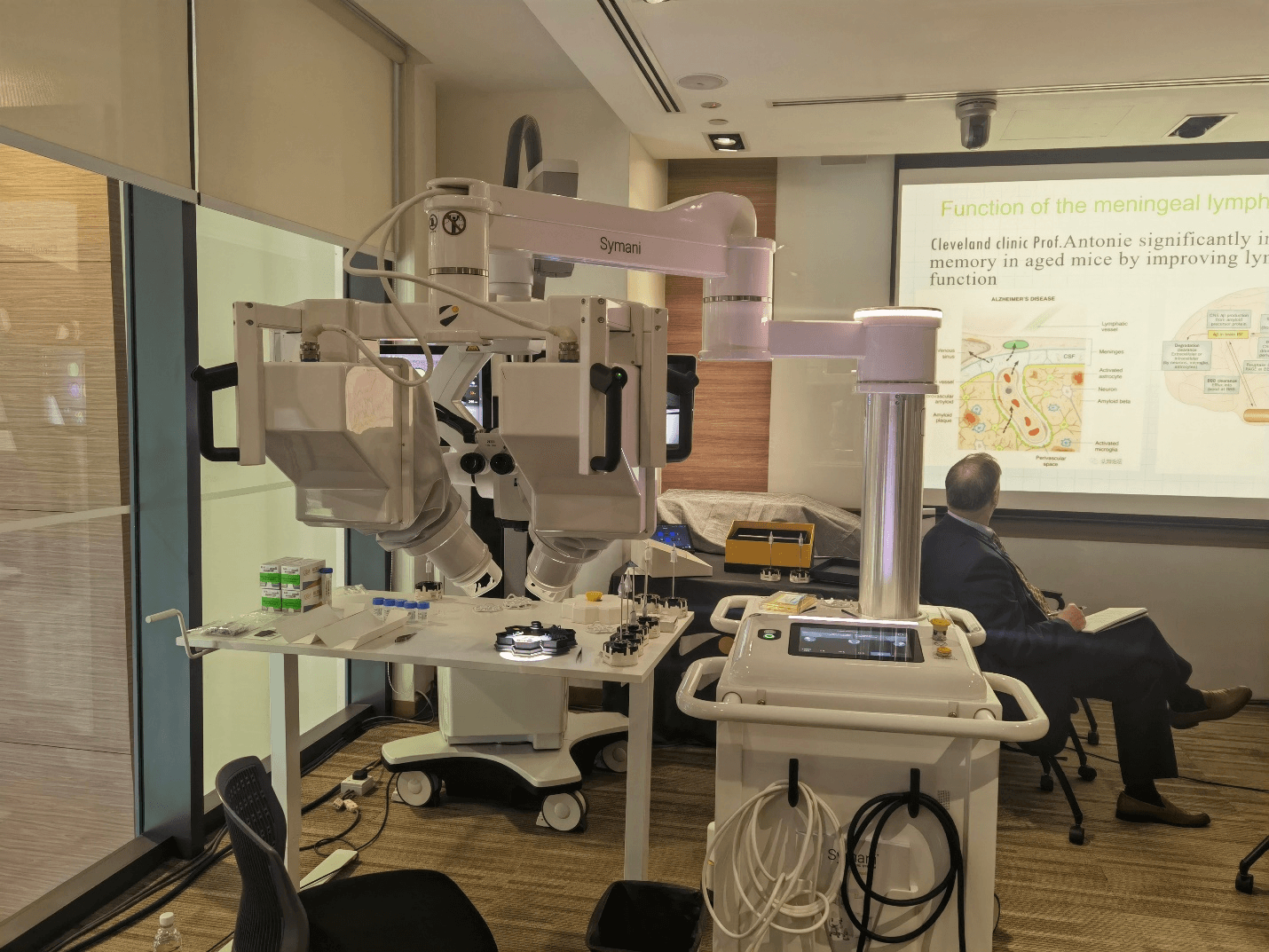 State-of-the-art microsurgical equipment to be used in LVA procedures in the near future